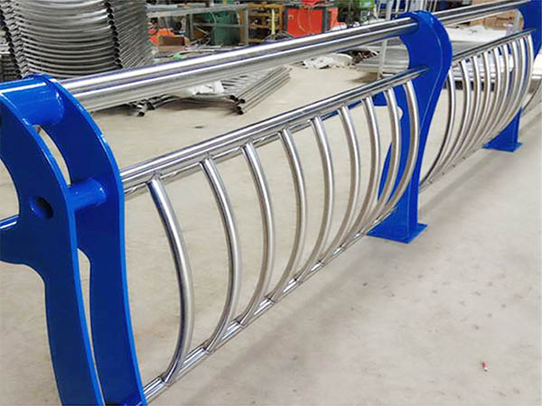 道路、橋梁不銹鋼復合管10 副本.jpg 道路、橋梁不銹鋼復合管10 副本.jpg